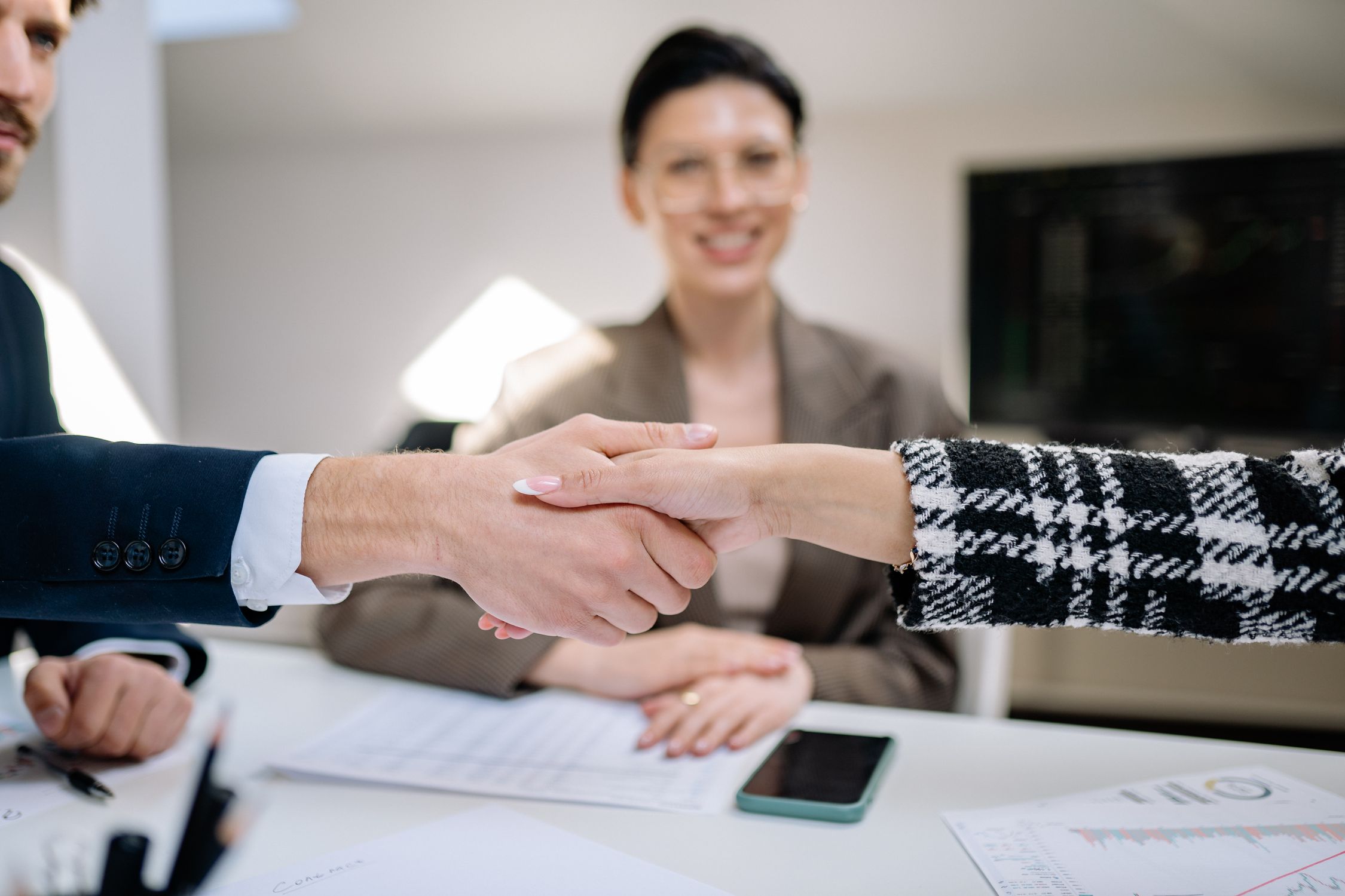 Strategic Contract Negotiation: The Technique of Achieving Favorable Terms While Preserving Professional Relationships
