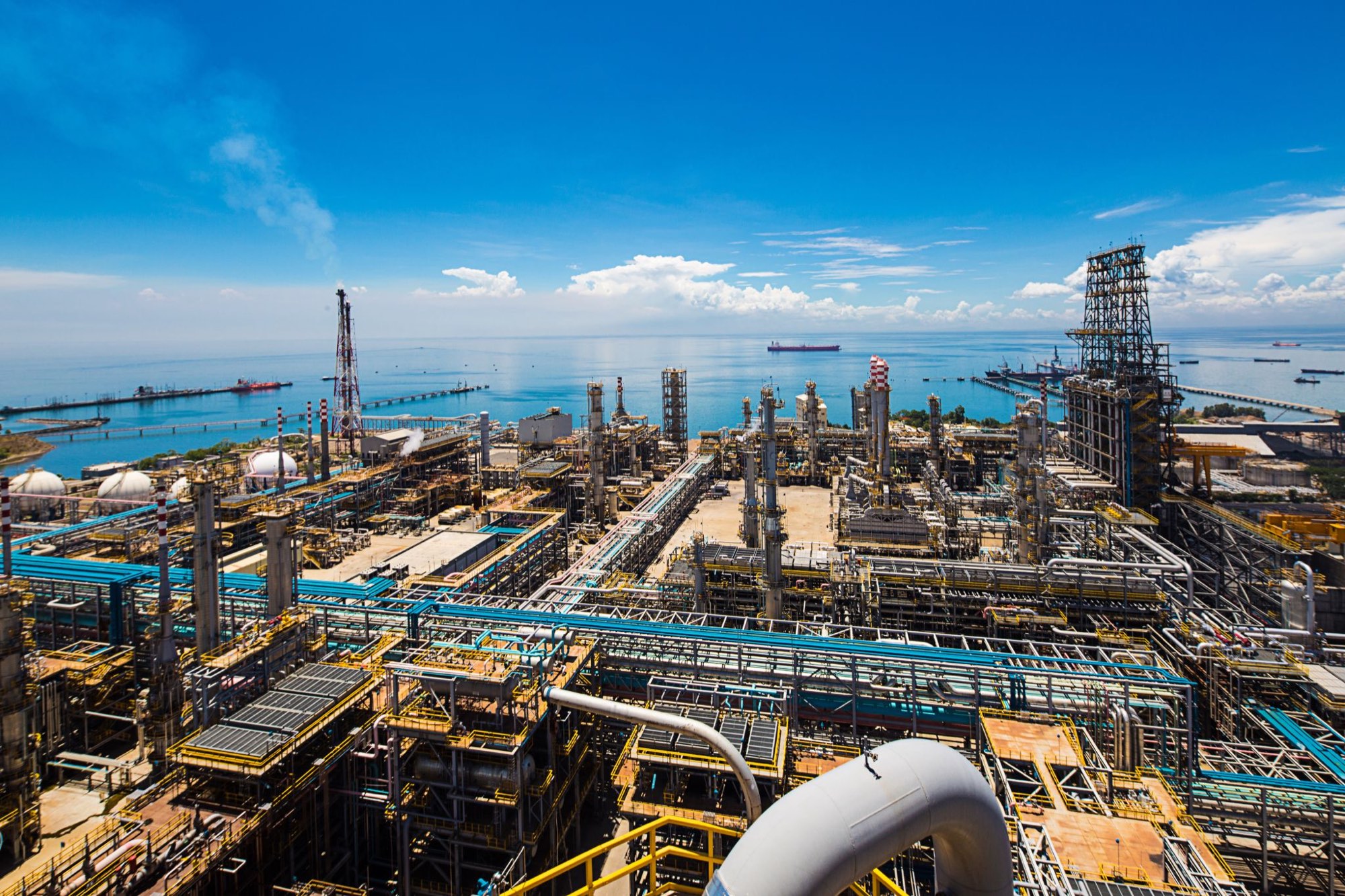 What Is an LSTK Contract? Lump Sum Turnkey Meaning and Where the Risk Sits